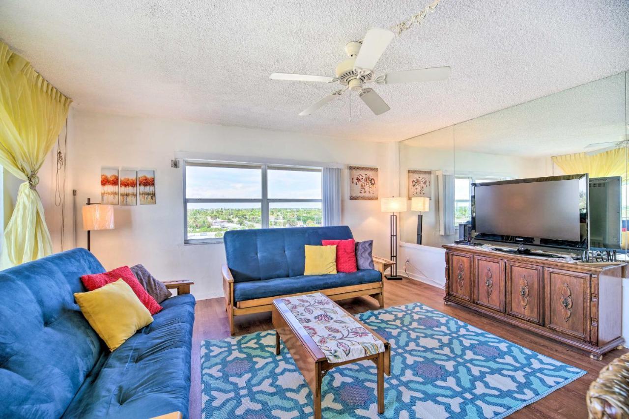 Pet-Friendly Satellite Beach Condo With Balcony! Eksteriør billede